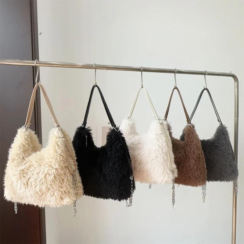 Winter Soft Fleece Furry Handbag Large Capacity Backpack Bag for Women Plush Faux Fur Lazy Shoulder Bags Ladies Crossbody Bag