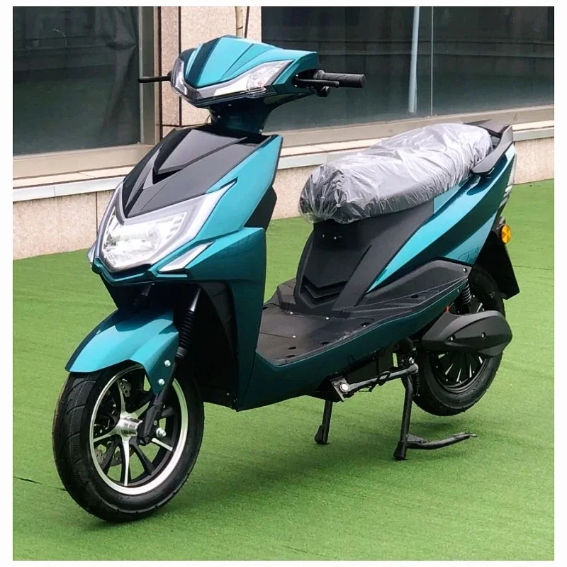 China Warehouse 2 Passenger Motorcycle 2000W Strong Climbing Ability 80km Off-Road Motorcycle Food Delivery Vehicle