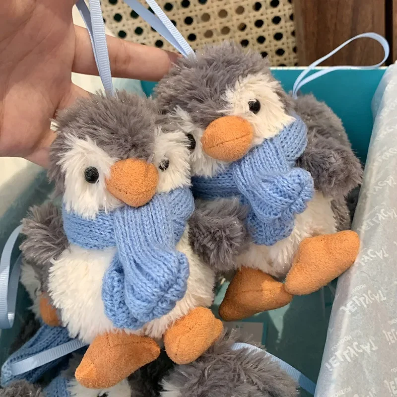 Jellycat-bufanda nueva con colgante de pingüino de maní, llavero de muñeco de peluche, regalo de cumpleaños y vacaciones, juguete de peluche, decoración bonita con etiqueta