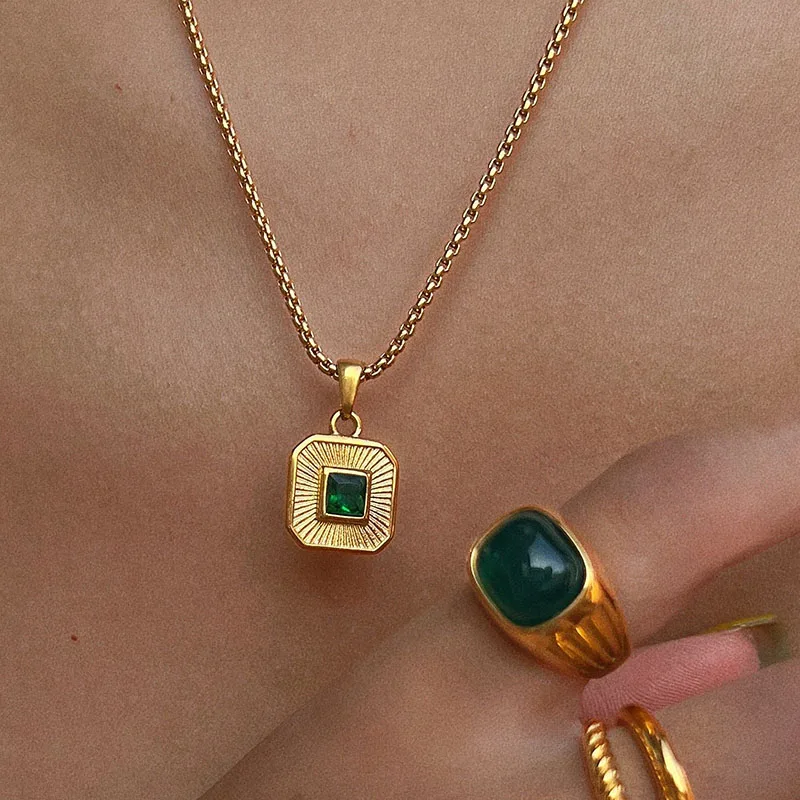 Colored green square pendant necklaces stainless steel necklace for women simple dainty geometric jewelry vintage elegant jewel