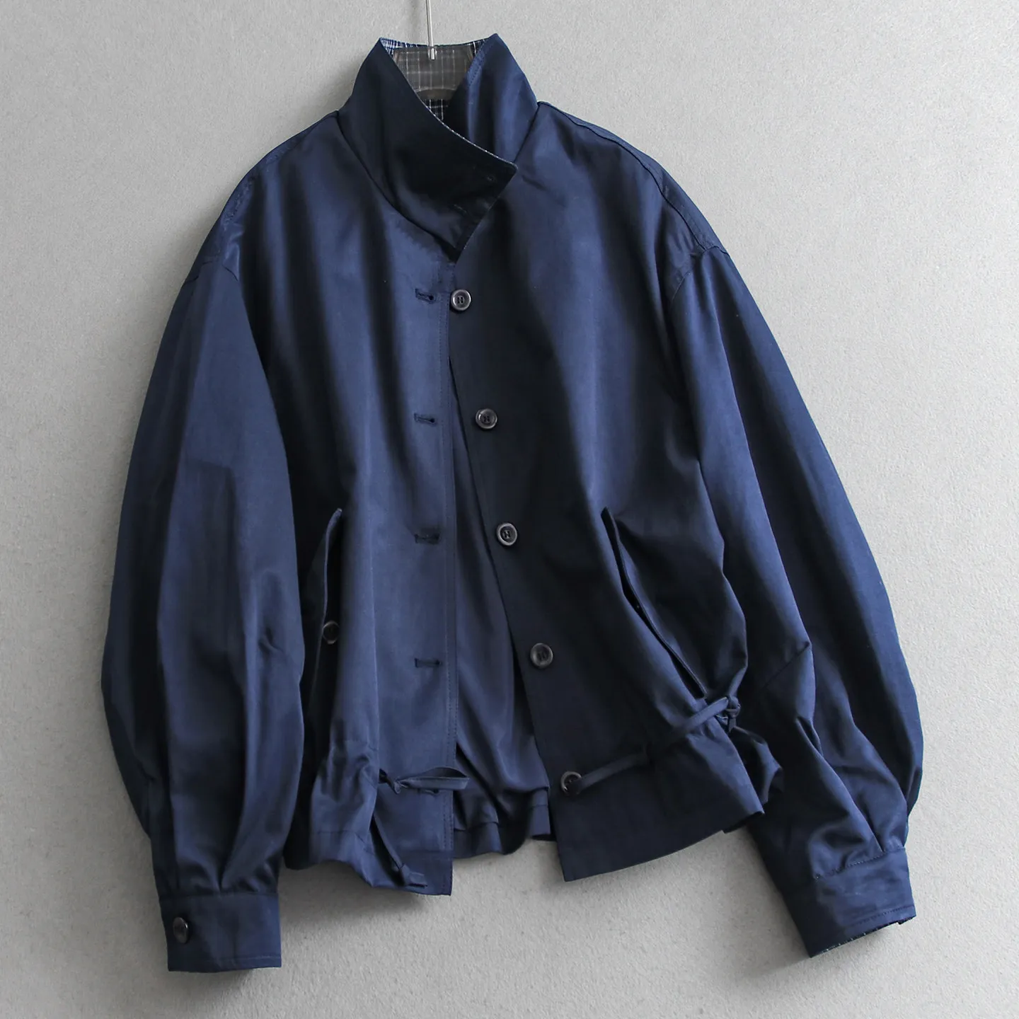 

SuperAen Navy Single Breasted Drawstring Waist Loose Slimming 2026 Spring New Korean Style Long-sleeved Women Coats