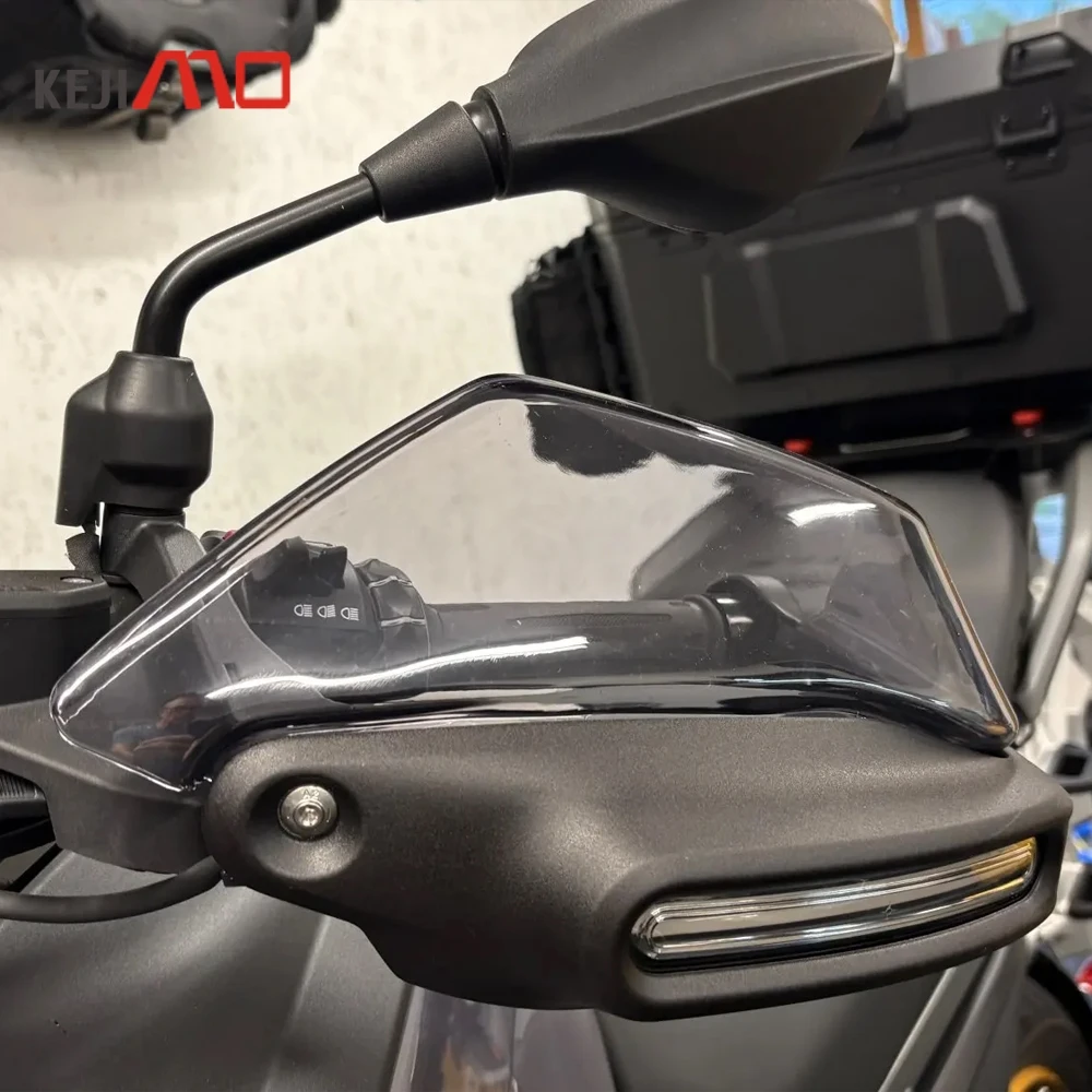 

Motorcycle Handguard Hand shield Protector Windshield For BMW R1300GS R1300 GS R 1300GS ADVENTURE R 1300 GS ADV 2024 2025 2026