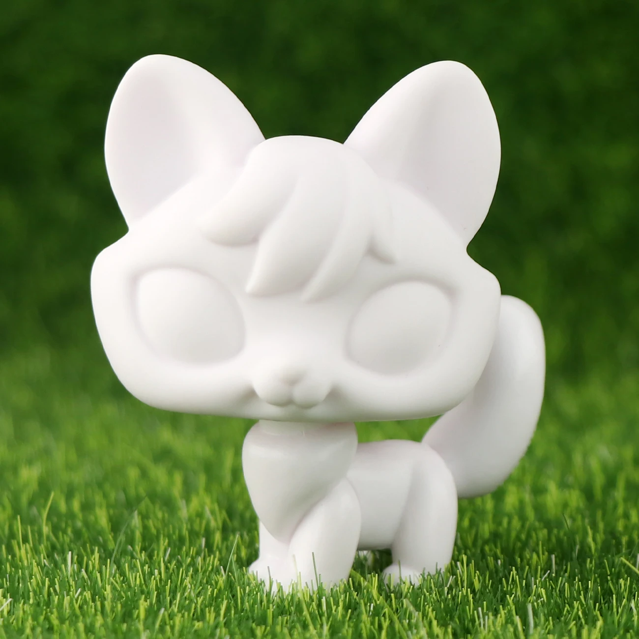 Thumbnail 2 - #2 Cheapest Animal Model Figures Deals You Can Get