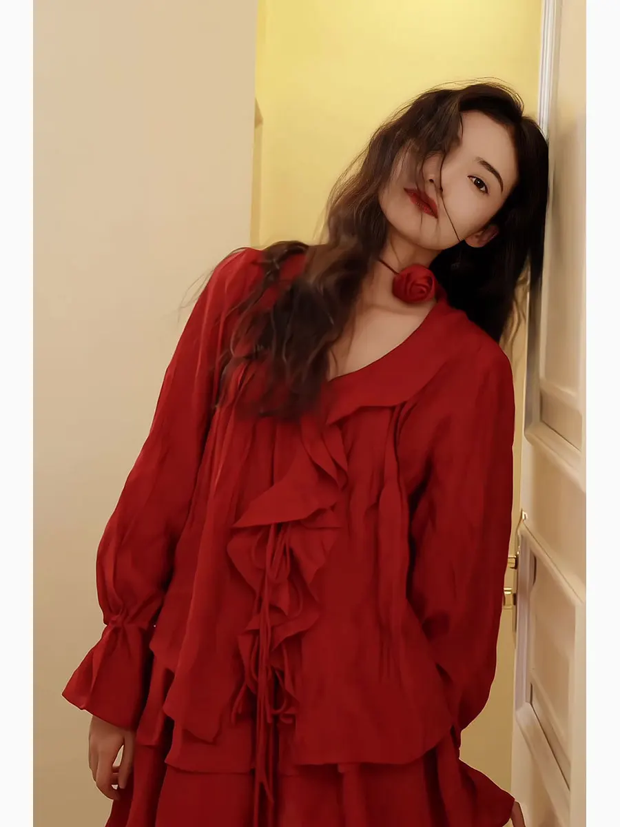 

Elegant Red Ruffle Hem V-Neck Top And Short Skirt Two-Piece Set Women's Fashion Spring Summer Polyester Fabric