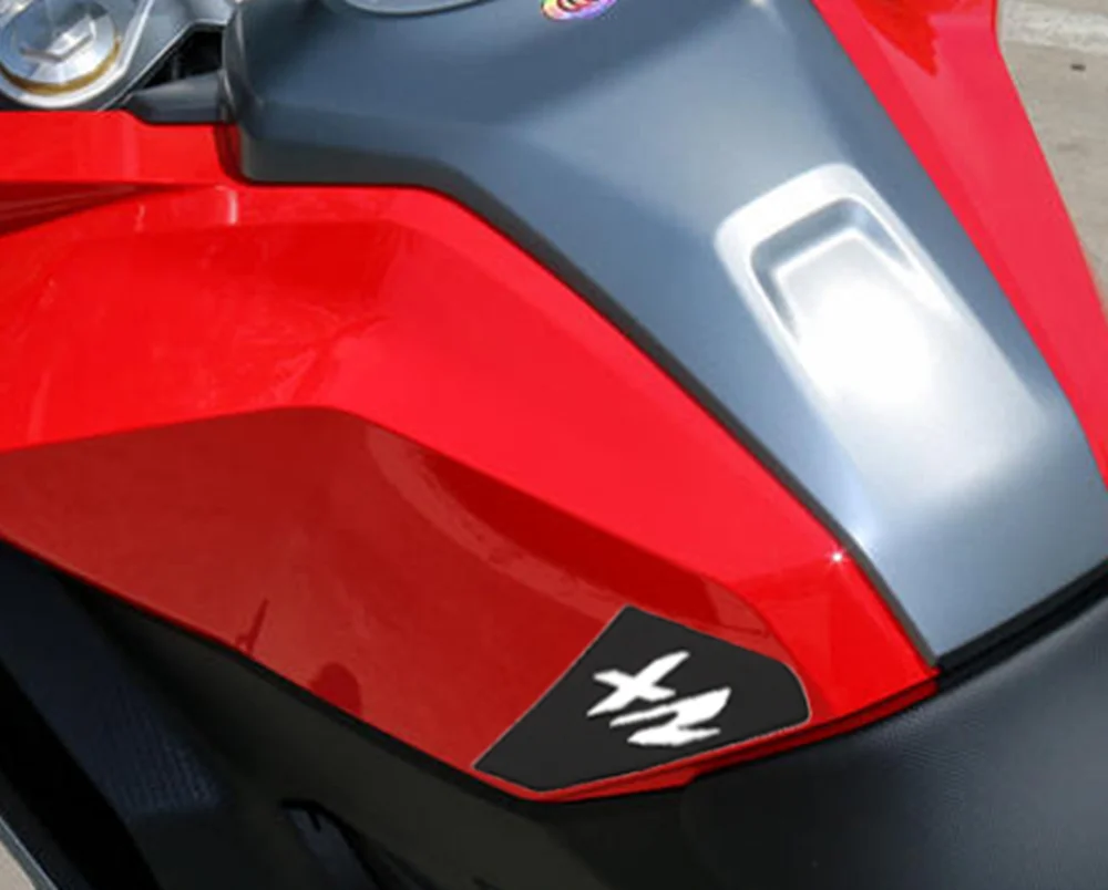 Anti Slip Sticker Traction Side Gas Fuel Tank Pad For BMW F900XR 2020 2021