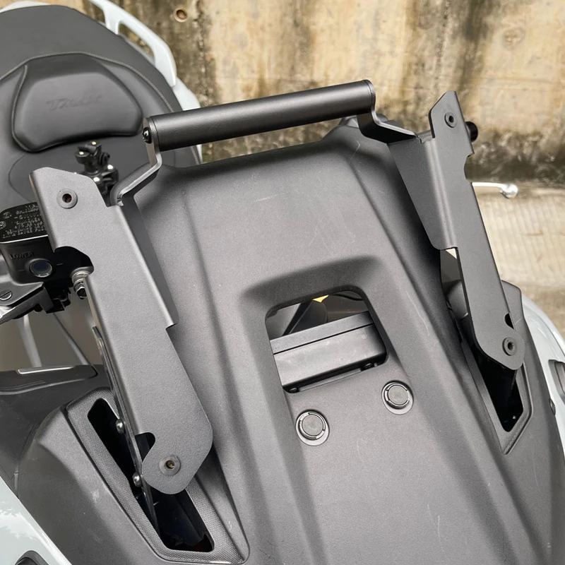 

For TMAX T-MAX 560 Tmax560 2023 2024 2025 Motorcycle Accessories Navigation Bracket Phone Holder GPS Stand Windshield bracket