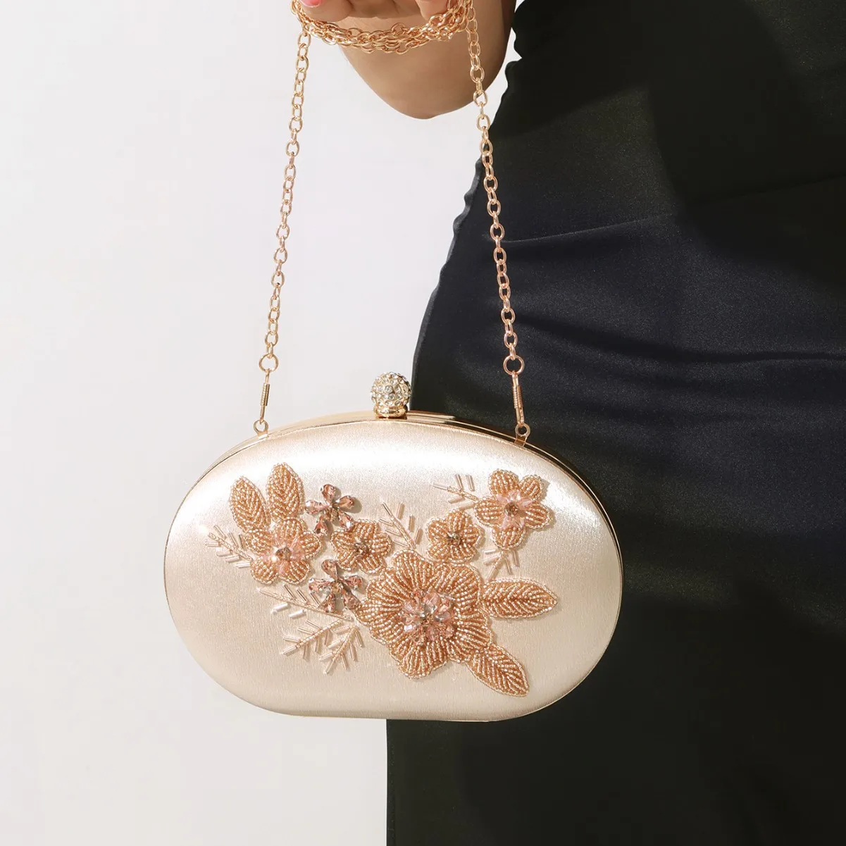 

Navy Blue Champagne Black Oval Small Clutch Purse For Women Metal Chain Shoulder Bag Crossbody Prom Party Dinner Evening Bags