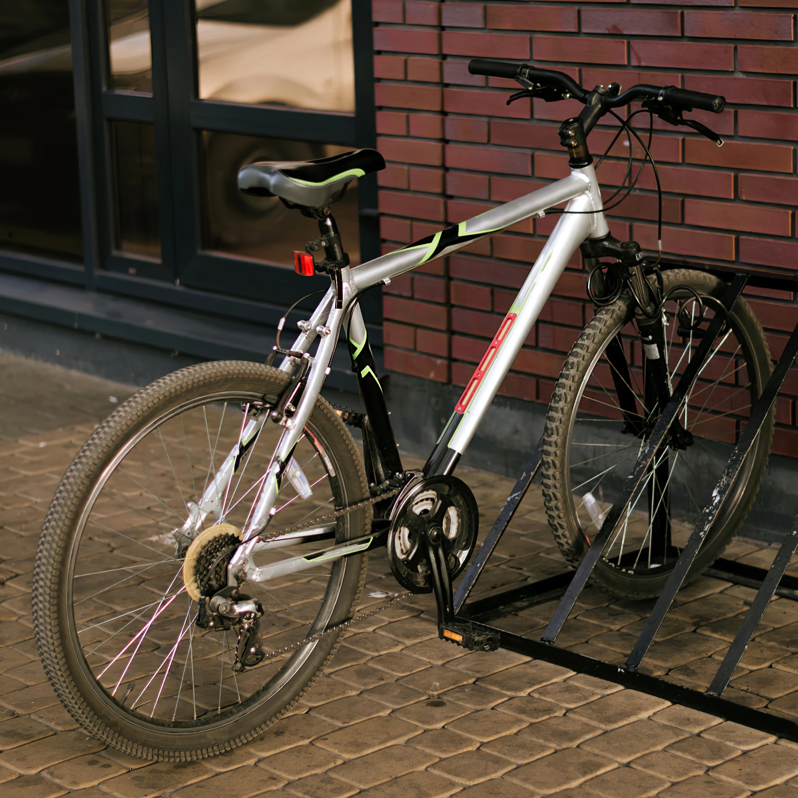 

Bicycle Water Bottle Cage Adjuster Aluminum Alloy Extender Adjustable Holder Rack Bike Bottle Bracket Mount Bike Supplies