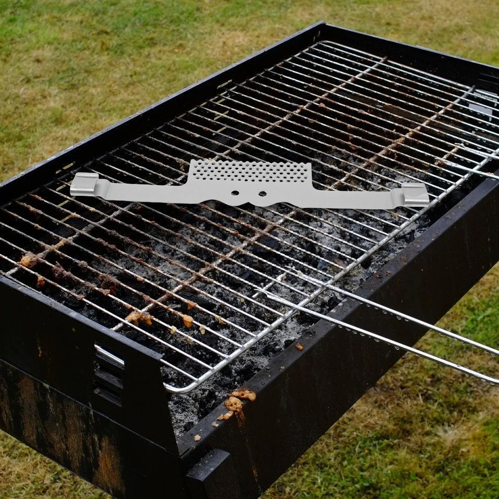 

Universal Grill Food Protective Mesh Screen Grease Blocking Trap Heat Resistant for Griddles Food Falling Prevention