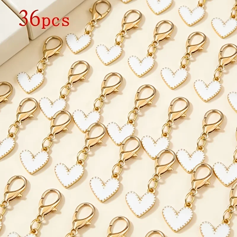 36-teiliges Herz-Schlüsselanhänger-Set, Legierungsanhänger, Rot, Rosa, Weiß, Taschendekoration, Geschenk für Frauen und Mädchen, Auto-Schlüsselanhänger-Zubehör – Detail 3