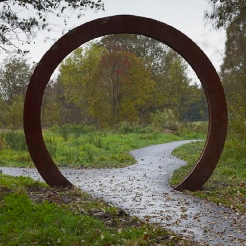 Modern Outdoor Metal Art Koteng Steel Moon Door