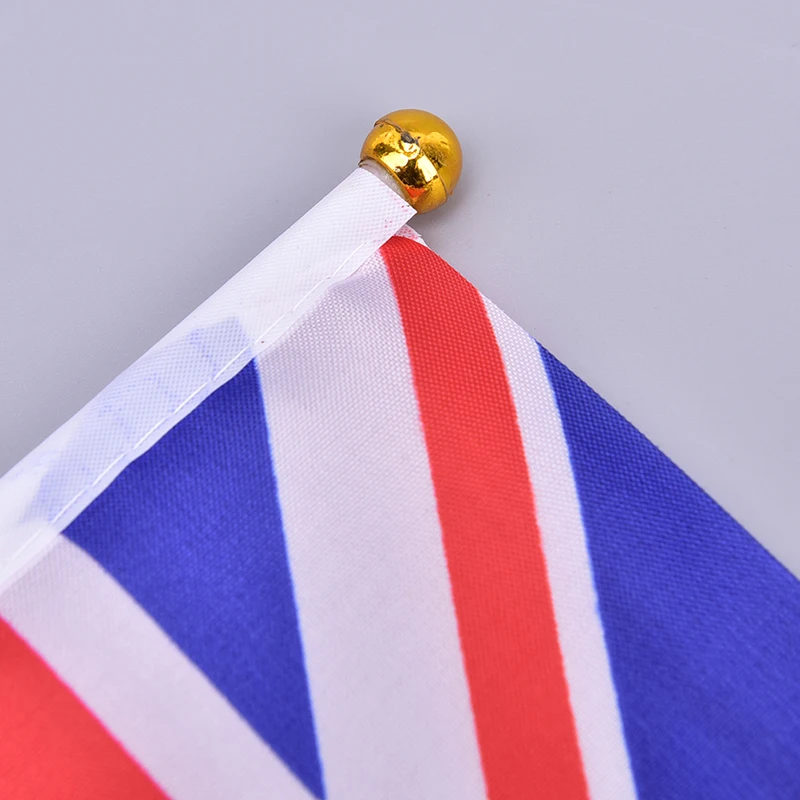 10Pcs 21*14cm England National Flag UK Flying Flag Britain United Kingdom Banner With Plastic Flagpoles Hand Waving Flags