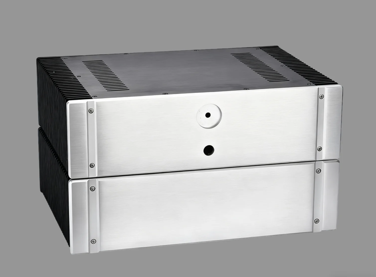 

A/ (430*120*314 мм) полностью алюминиевый корпус усилителя/двустороннее рассеивание тепла алюминиевый корпус/маленький корпус усилителя класса А