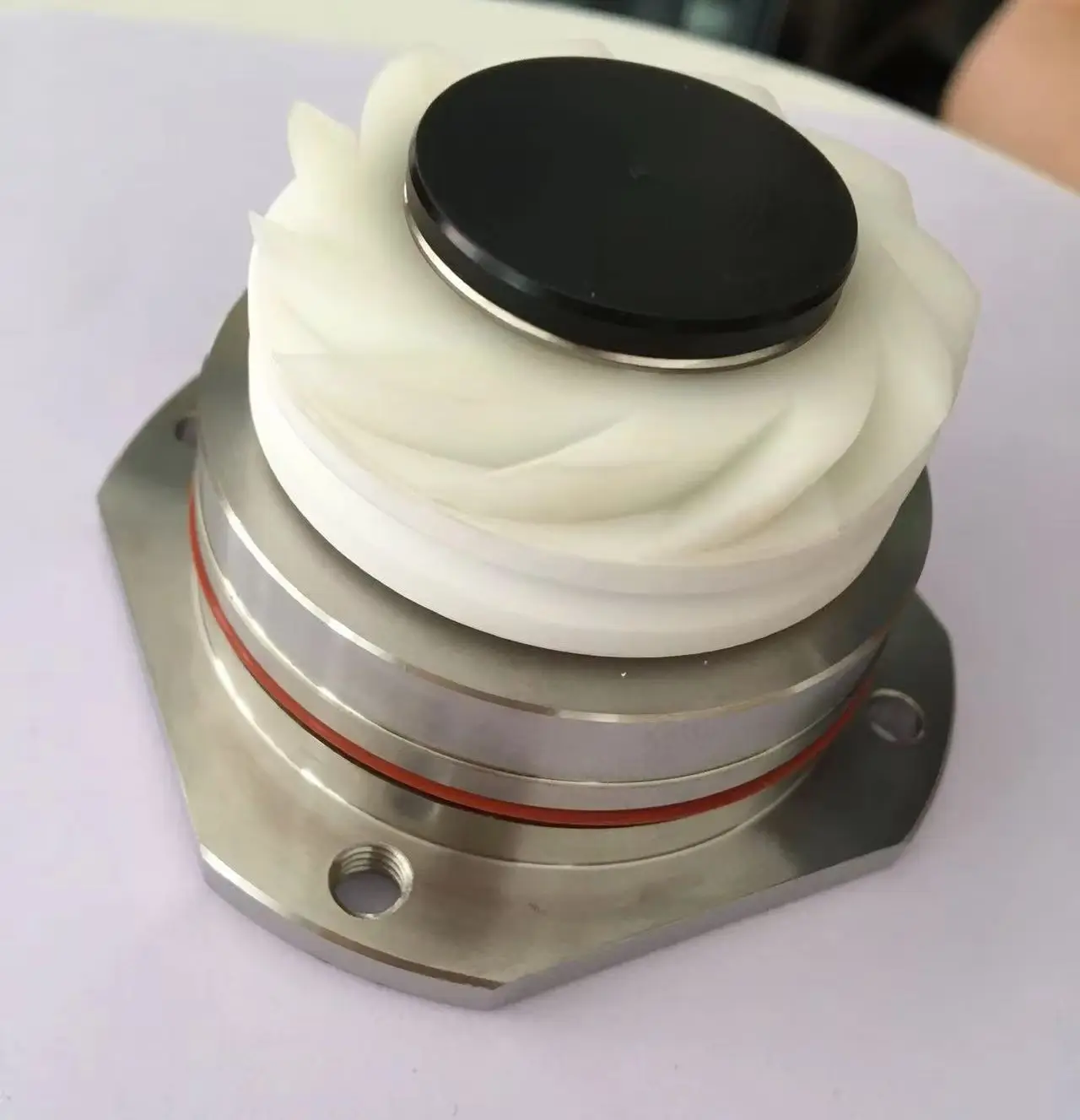 Lower Guide Roller 387028524 Bearing base 333014051 Bearing Cover 333014044 333014054 Suitable for AgieCharmilles EDM machine