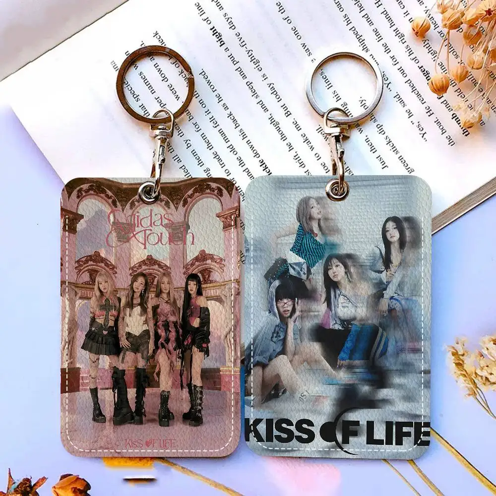 

Kpop Group K-Kiss Of Life Держатель для карт подходит для банковских деловых работ Держатель для карт Держатель для кредитных карт Держатель для сумки Брелок