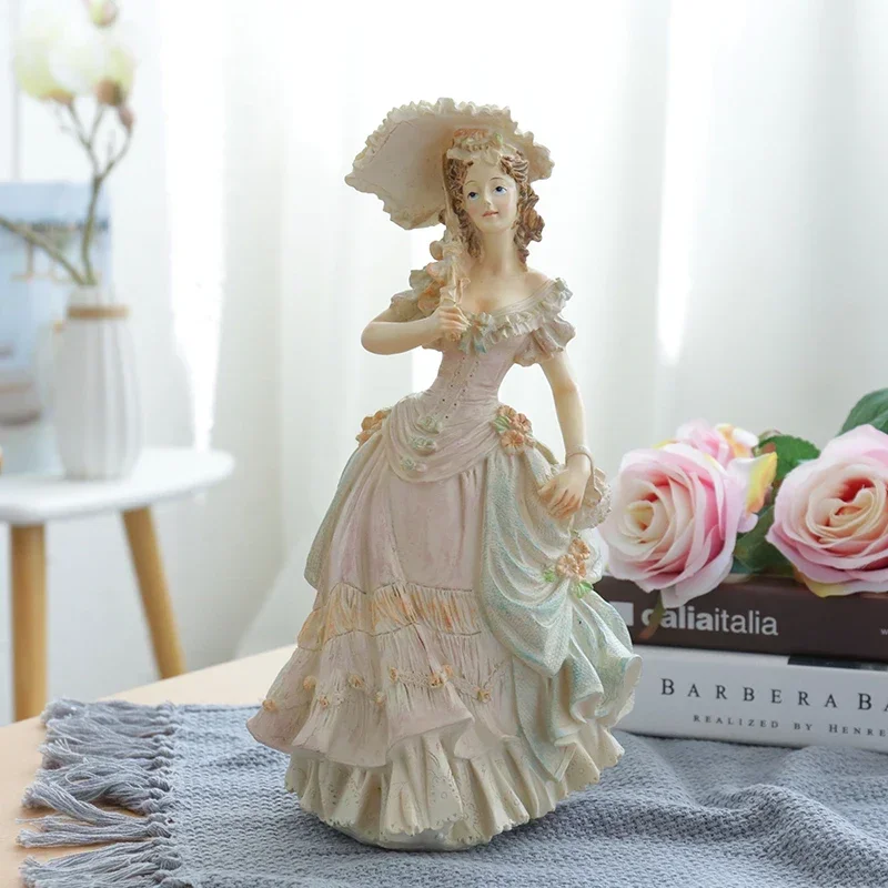 

Europe Victorian Girl Statue Fashion Character Beauty Figurines Resin Crafts Wedding Gift Creative Home Decoration Ornament Art