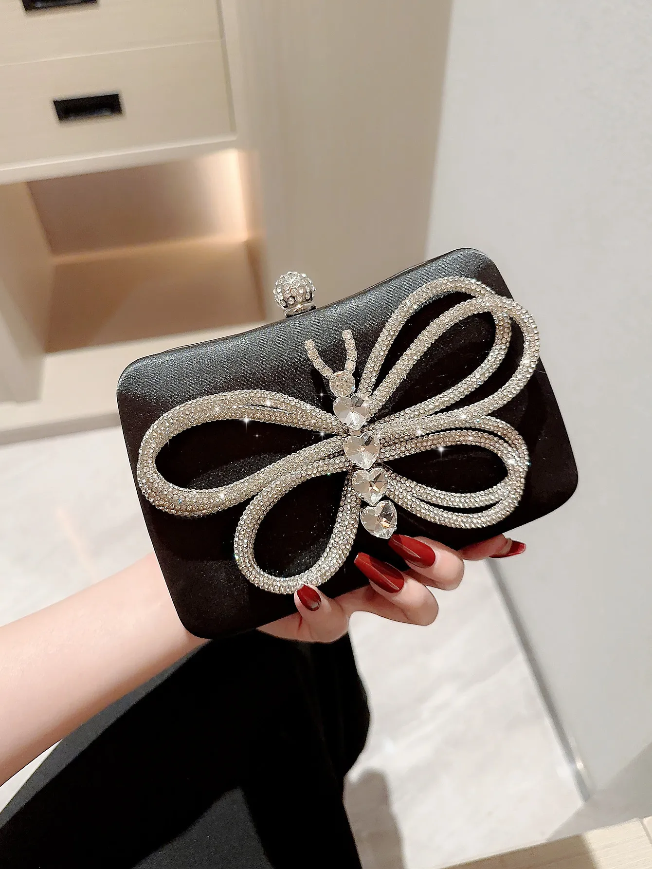 New Diamond Butterfly Evening Bags Black Silk Wedding Dinner Wallets Party Bling Purse With Chain Drop Shipping