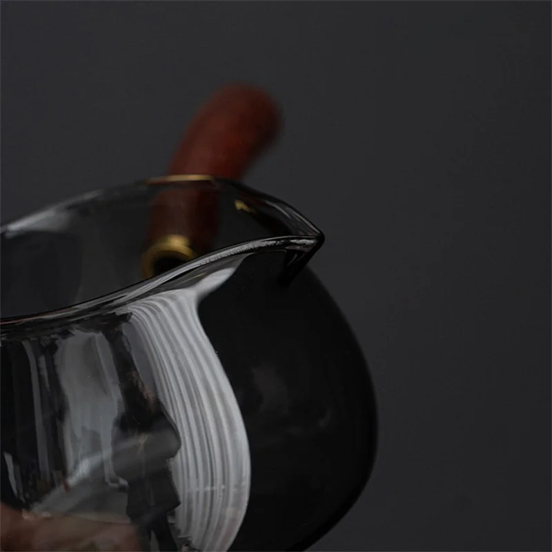 Creative Crank Side Wooden Handle Glass Tea Dispenser Fair Cup With Filter  Heat Resistant Kungfu Tea Set Teapot Tea Maker