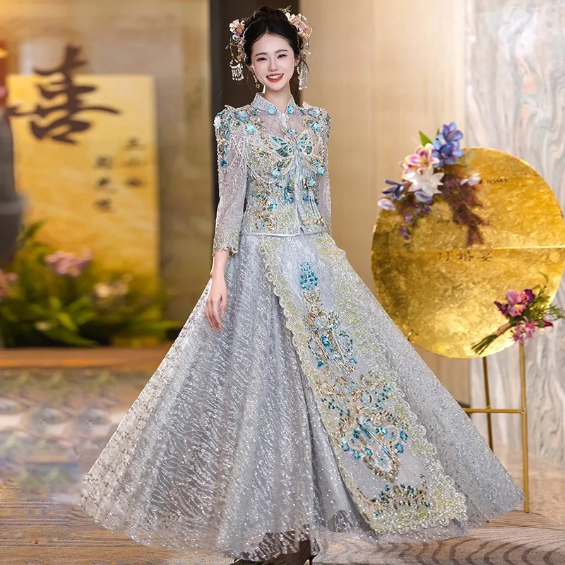 

Новое светлое роскошное свадебное платье в китайском стиле, расшитое вручную, с большим дисплеем.