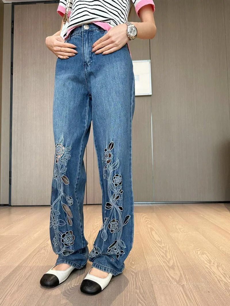 

2024 Women's Fashion Exquisite Versatile Camellia Hollow Front Pocket Jeans Spring/Summer New Collection