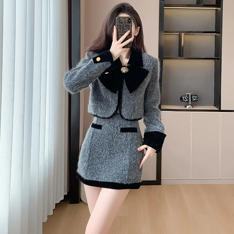 

Actual Photos 2023 New Chic Style Set for Women: High-Class Quilted Wool Short Jacket and Skirt Two-Piece Set Fashion Hot Sale