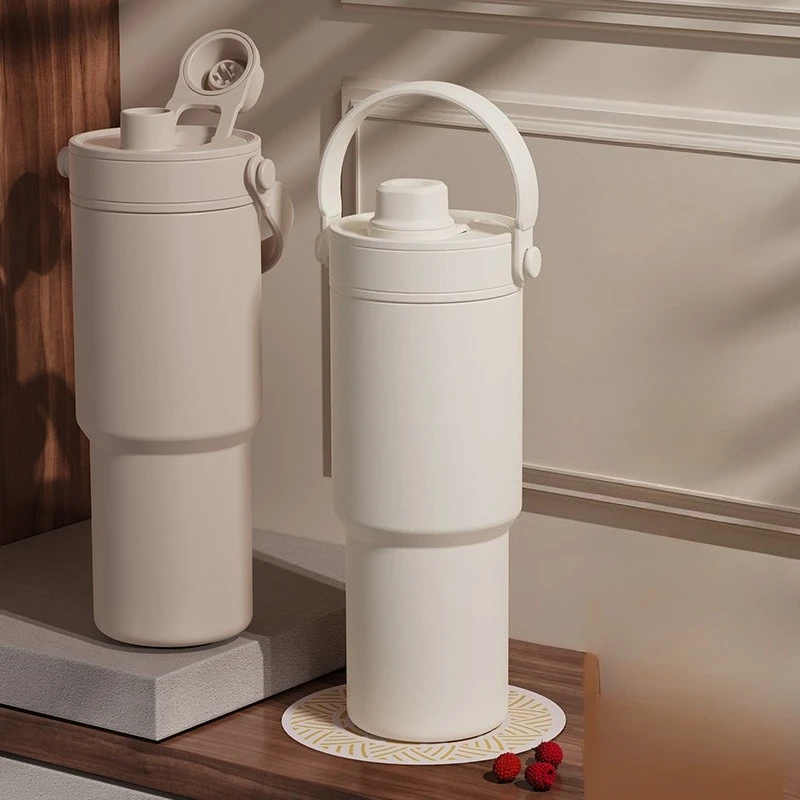 735ML Tumbler with Straw Portable Handle Cold Coffee Thermos  24OZ  316 Stainless Steel Inner nsulated Travel Mug Water Bottle