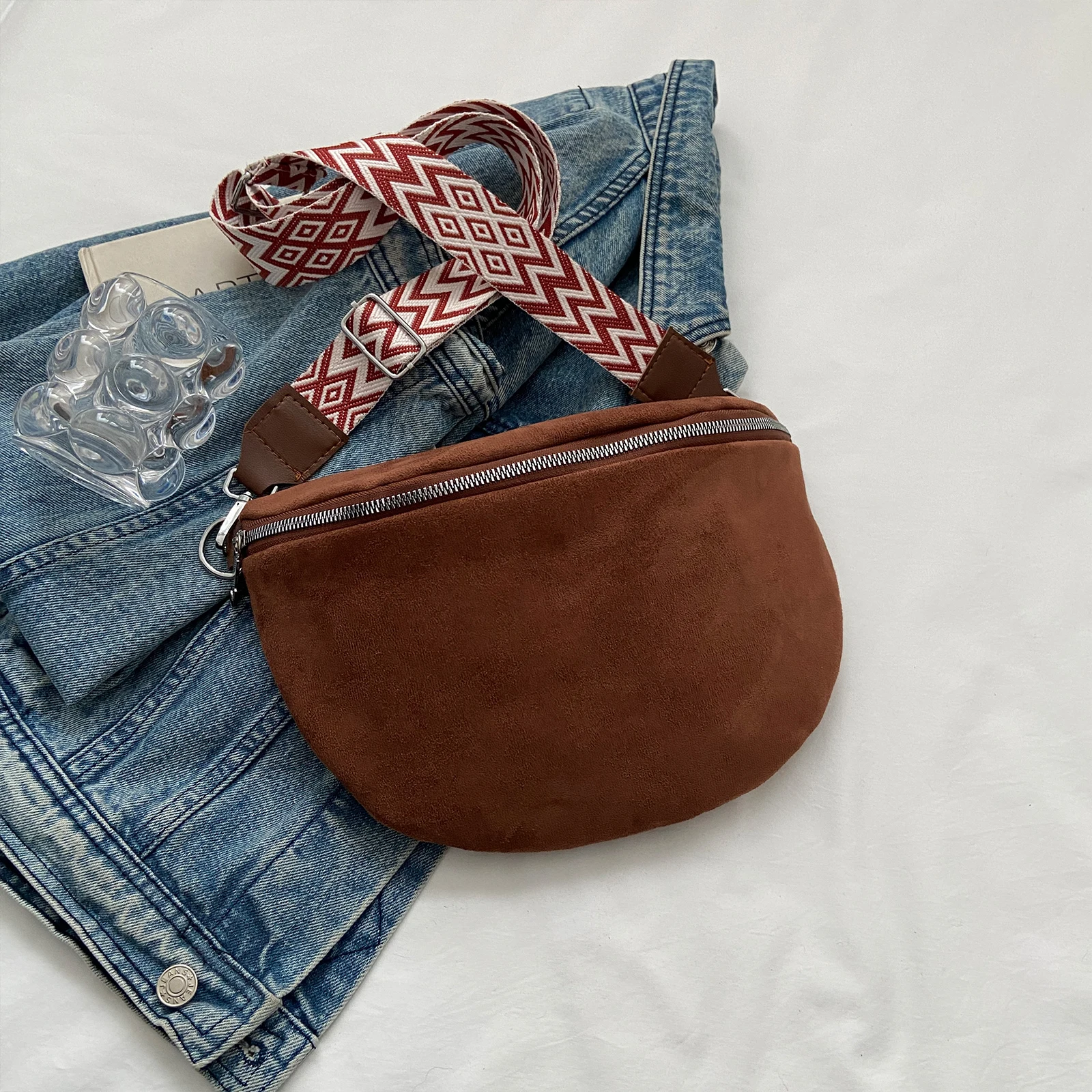 موضة الجلد المدبوغ المرأة الخصر حقيبة الرجعية نصف القمر الموز حقيبة واسعة حزام السيدات الاتجاه حقيبة بلون حقيبة صدر للرجال حزمة مراوح فاخرة