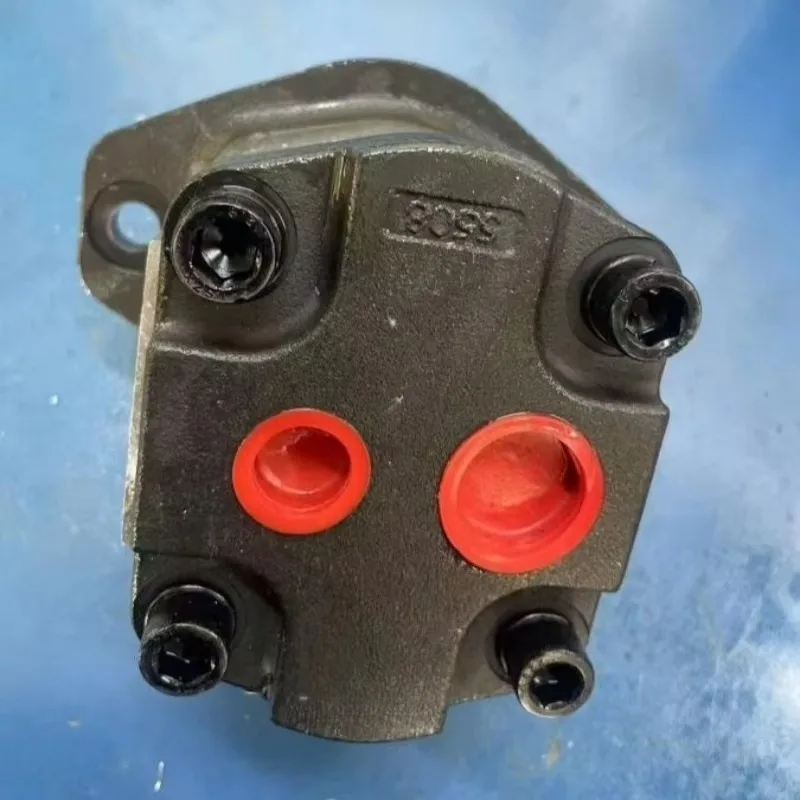 PW180-7 Wheeled Excavator Parts Hydraulic Gear Pump 20K-60-31182 Fast Delivery