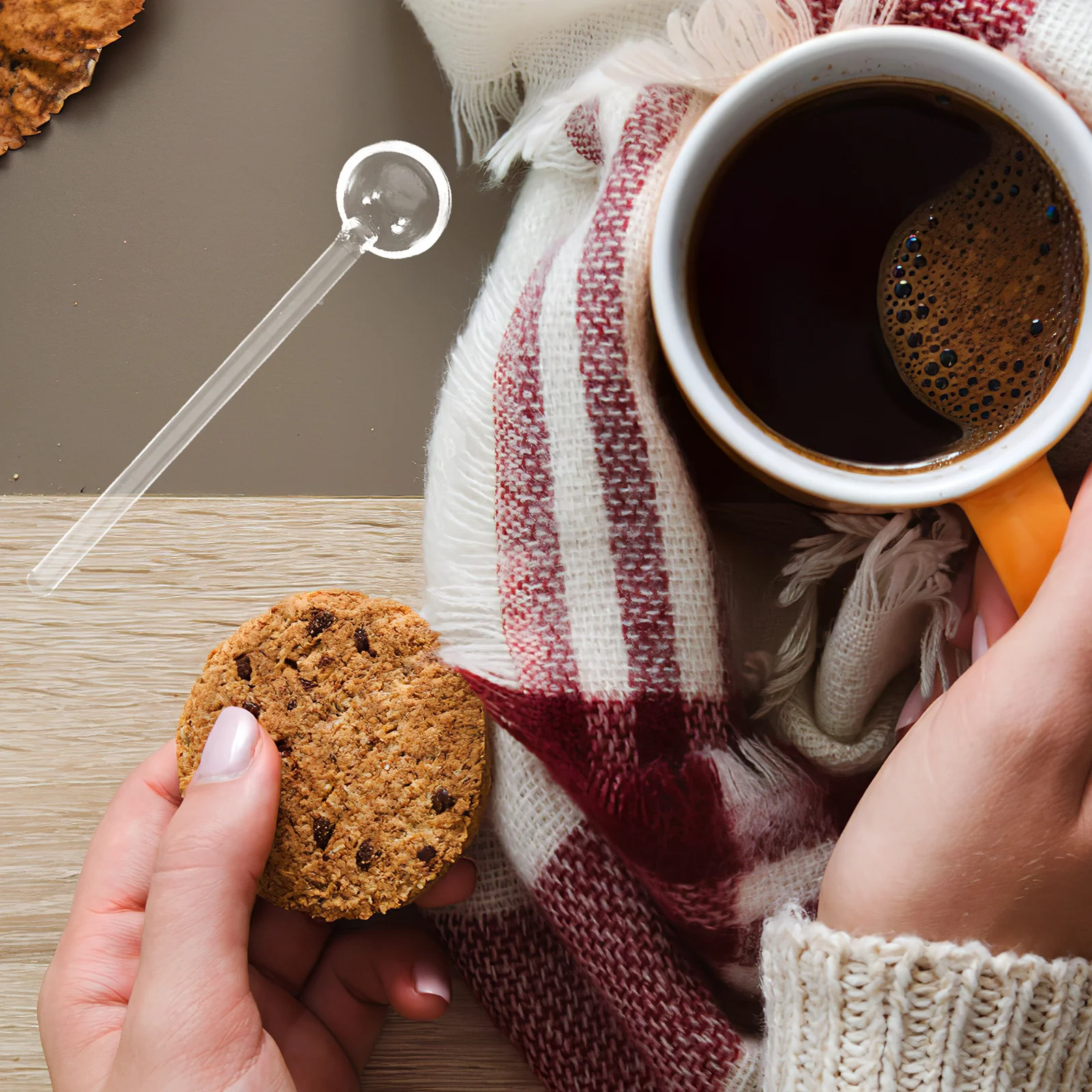 

6Pcs Clear Glass Tea Spoons Long Handle Modern Design Easy Clean Safe Food Grade Home Kitchen Flatware