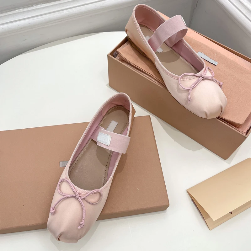 Luxury Silk Bowknot Decor Ballet Shoes 2024 New Sweet Pink Genuine Leather Lining Flat Shoe Lady Casual Elastic Band Runway Shoe