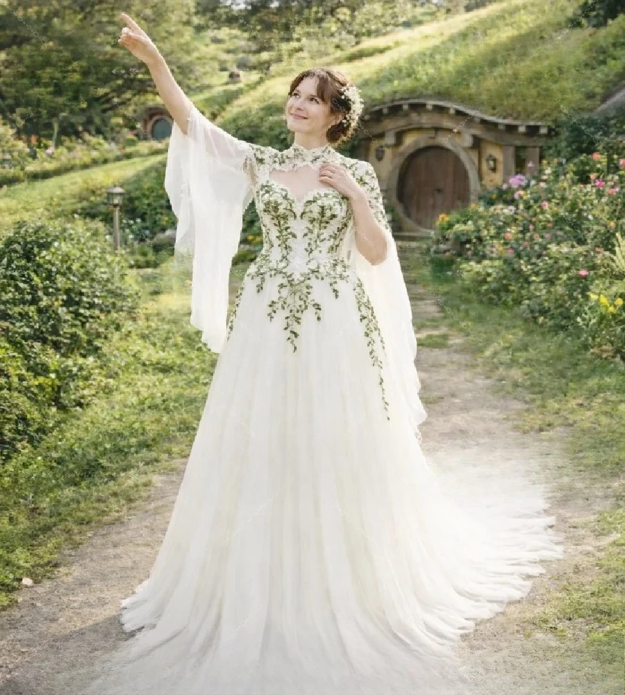 Fantasy Elf Green White Wedding Dress Gothic Celtic Forest Boho Bridal Dress Belle Sleeve Whimsical Medieval Bride Dress 2026