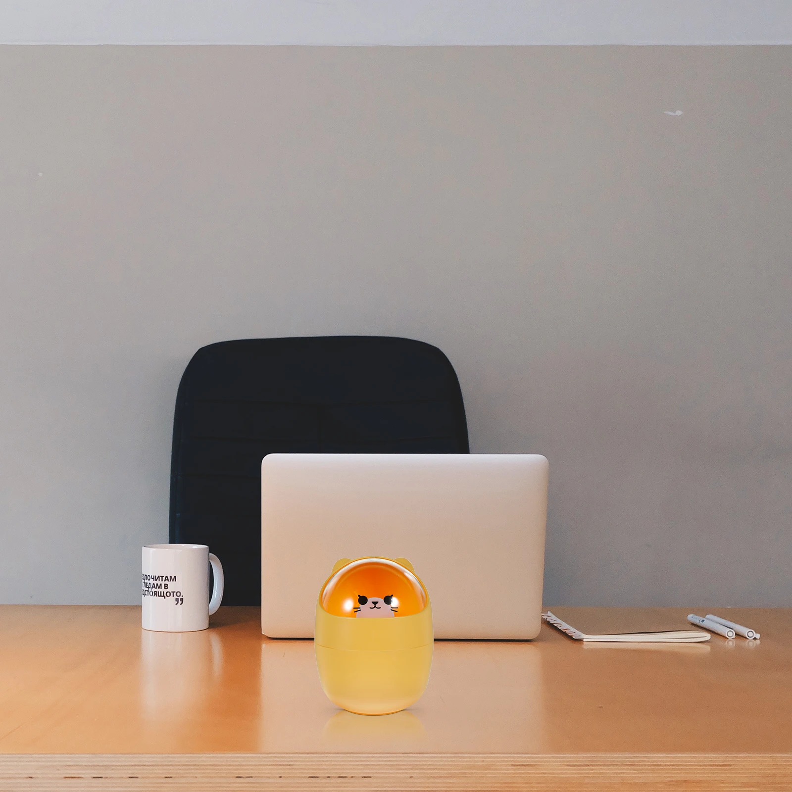 

Mini Cartoon Garbage Bin Desktop Trash Can Small Table Waste Bin for Bedroom Kitchen Desktop Trash Can