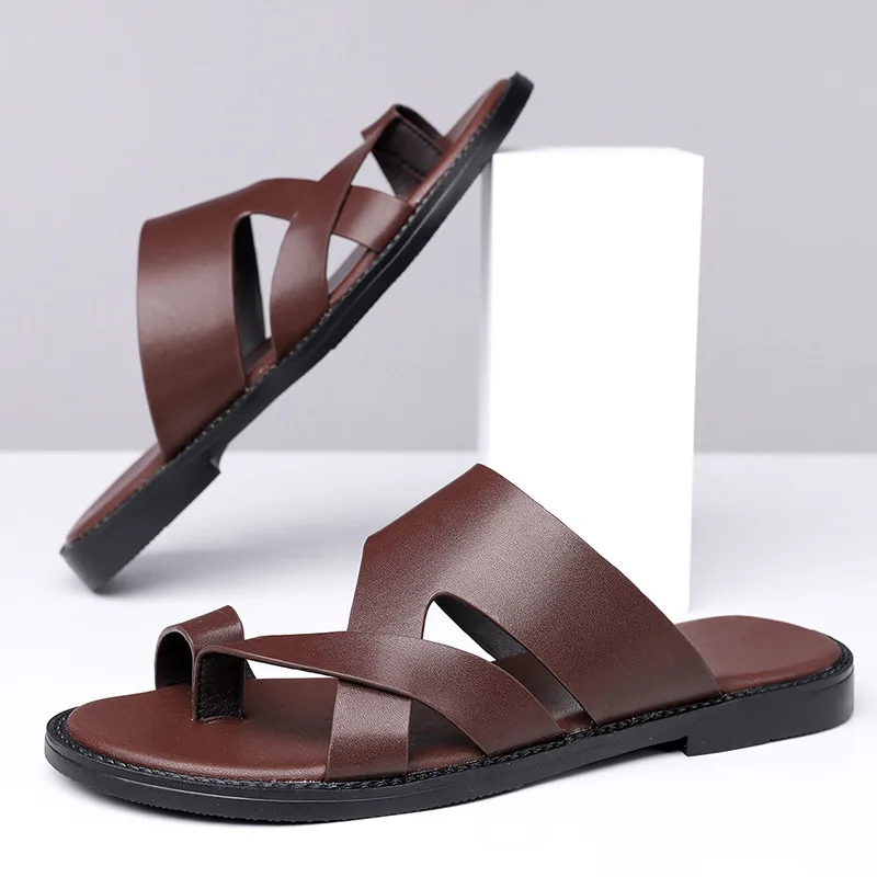 

Men's Flat Slippers Summer 2026 Outdoor Breathable Casual Soft Sole Beach Shoes Lightweight Comfortable Fashion Non Slip Sandals