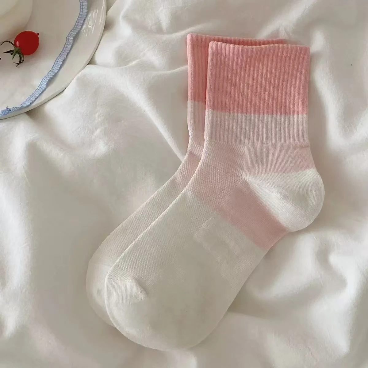 4Pairs Women Color Block Mid-Calf Socks Cute Pastel Cotton Socks Sweet Harajuku Style Breathable Casual Socks For Girls