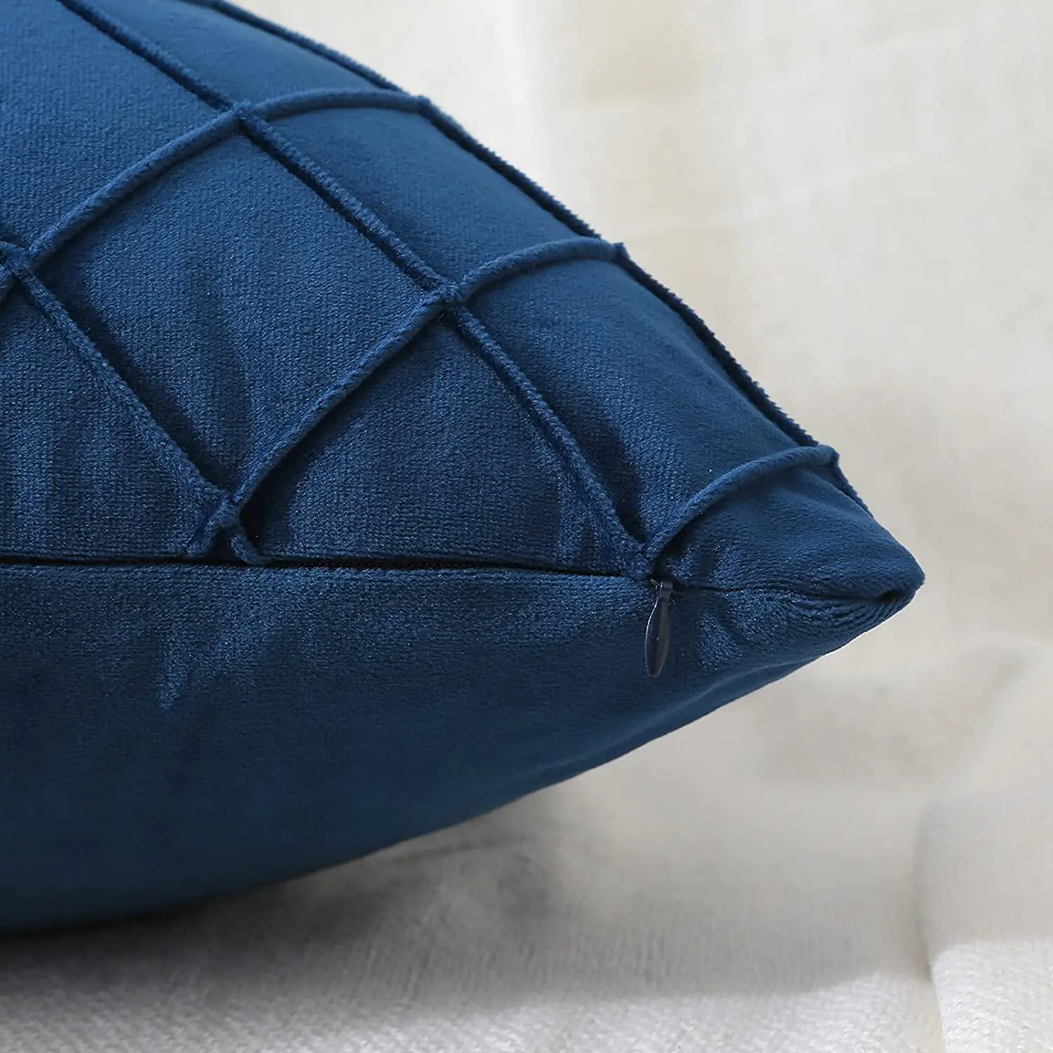 Classic Velvet Cushion Cover 30x50cm 45x45cm Plaid Pillow Case for Living Room Sofa Decoration Nordic Home Throw Pillow Cover