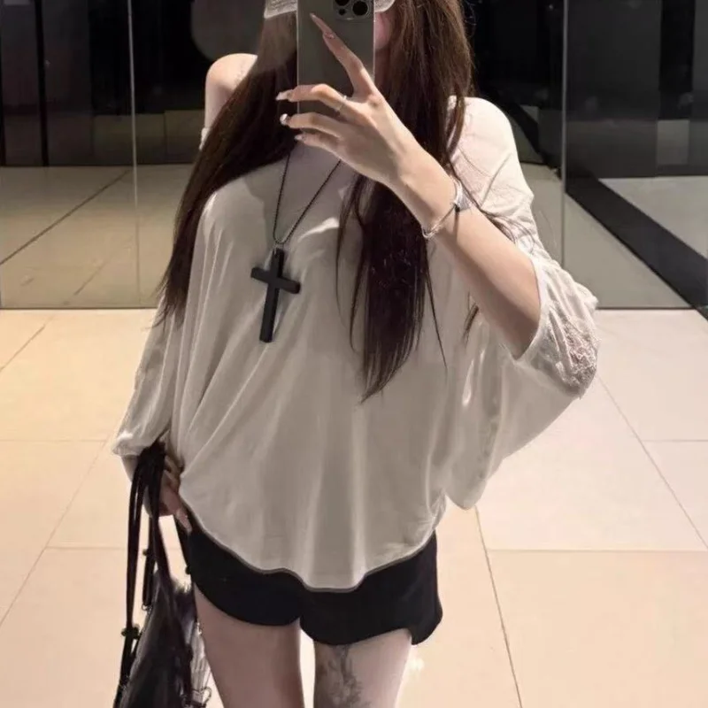 Lace Backless T-shirt for Women Casual Loose Top Oversized Fashion Bat Sleeves Simple Sexy Off Shoulder Baggy T Shirts Autumn