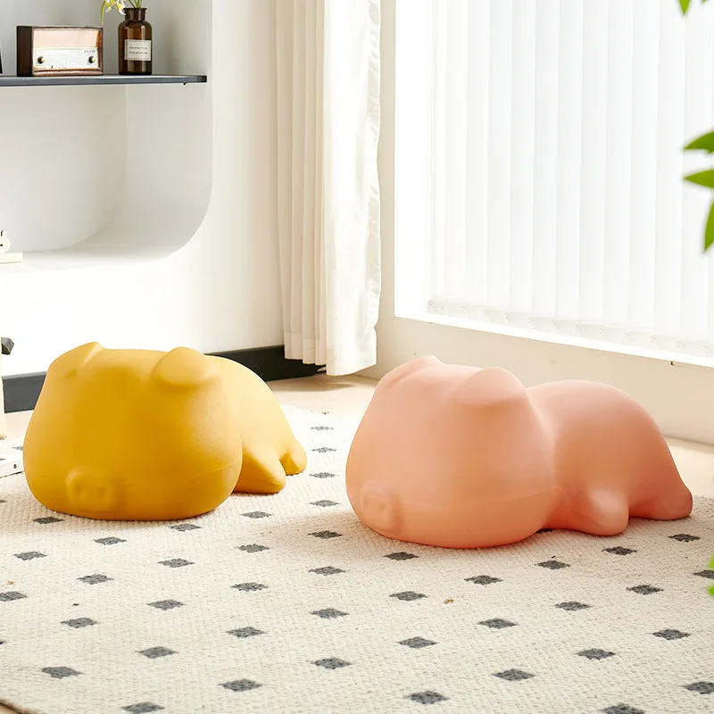 Household children's stool baby stool living room ornament cute pig animal seat door shoe changing stool