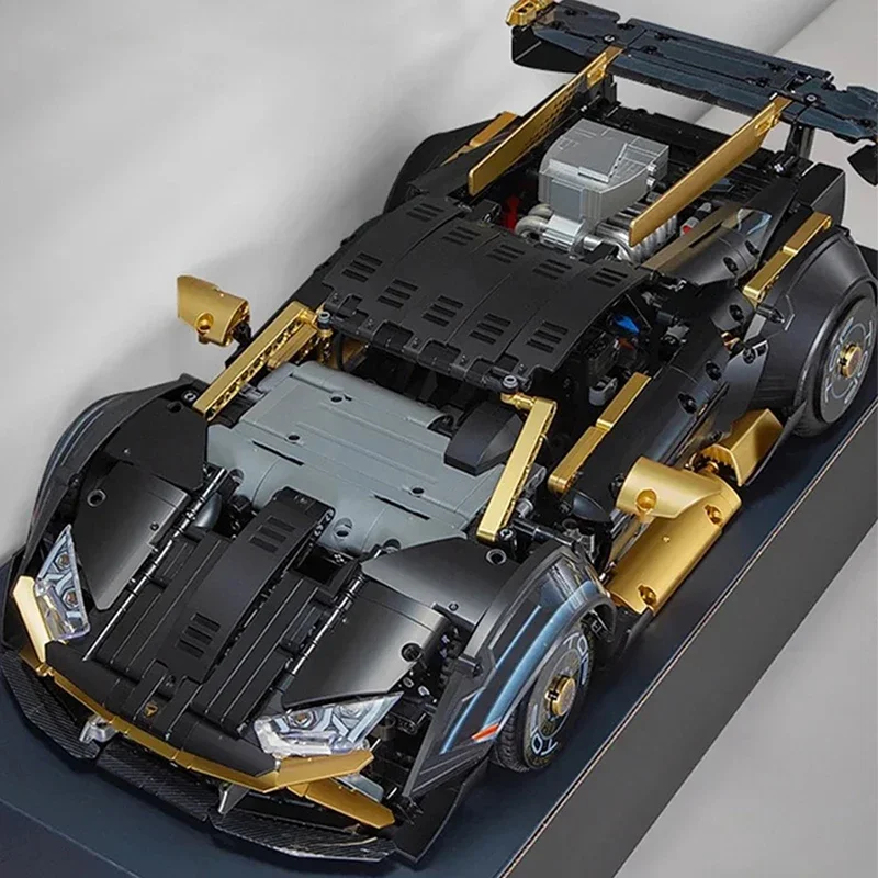 New 2519PCS Technical Black Gold 1:10 Lambo Huracán STO Building Blocks Assmble Bricks Vehicle Toys For Adult Kid Christmas Gift