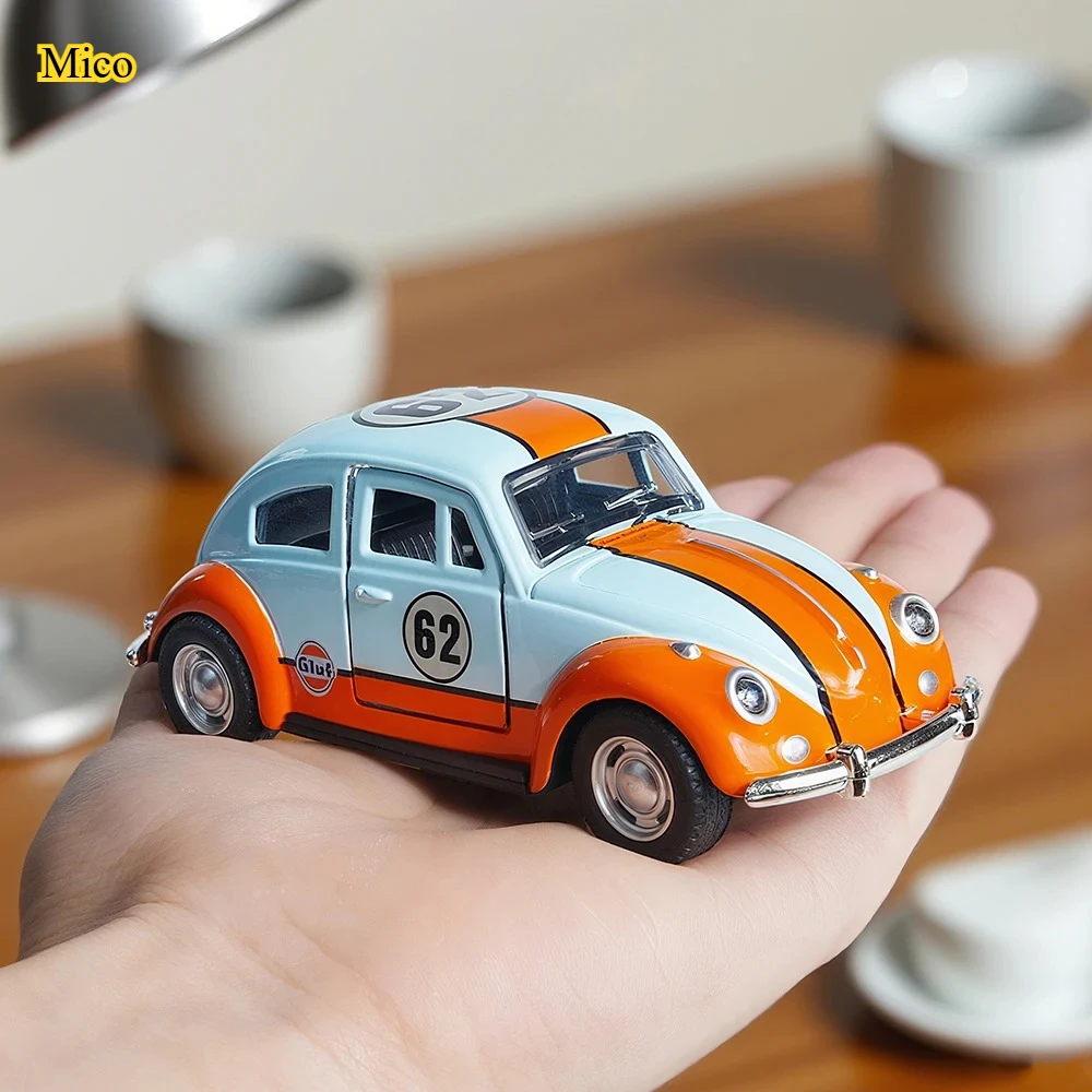 

1:36 Retro Beetle Alloy Die-Cast Model Car, Pull Back, Openable Doors, Collectible Desktop Ornament