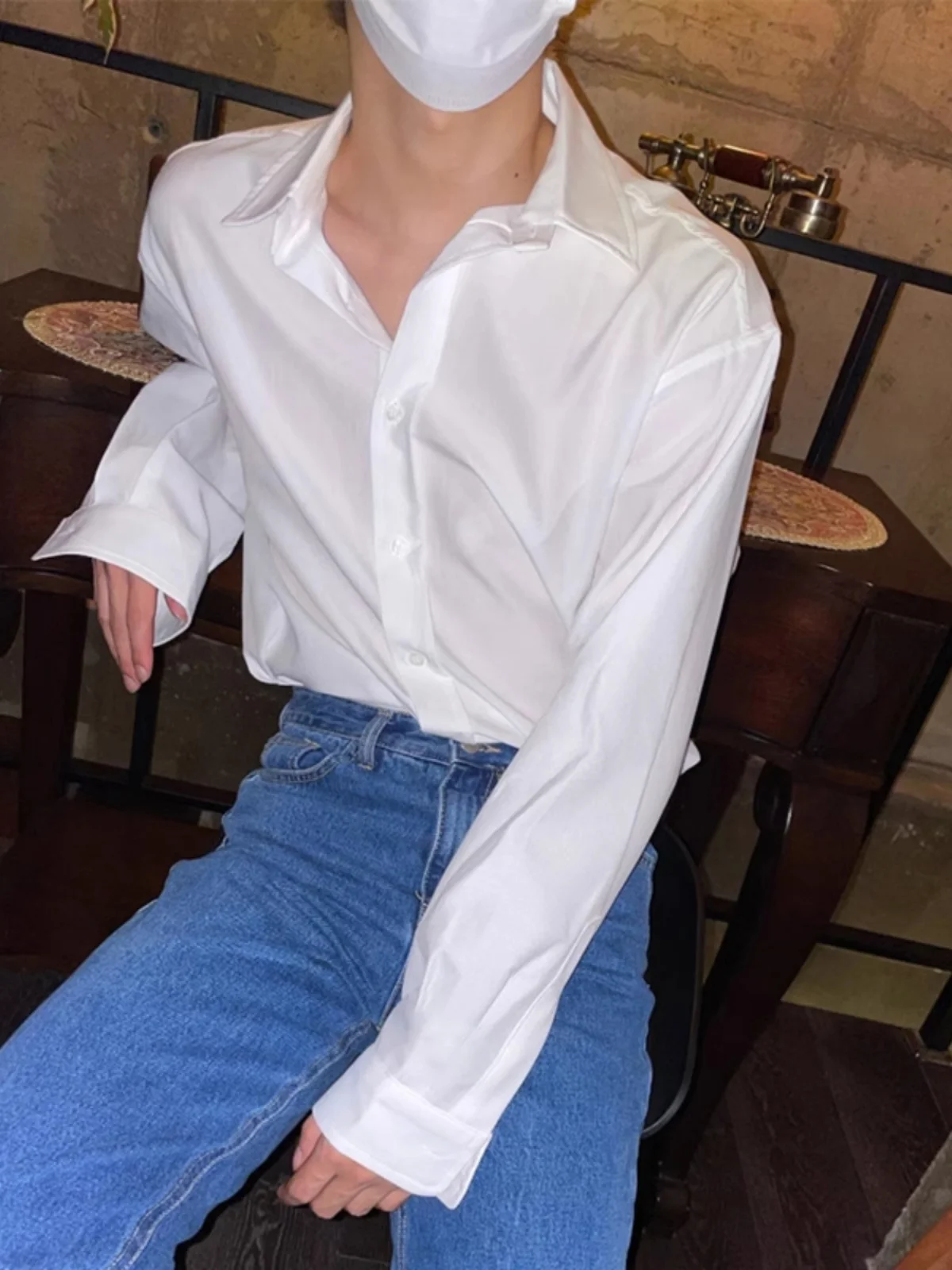 

Faionable Ice Silk Long Sve Men's irt Casual Design Loose Fit No Ironing Required Korean Sle High-End Feeling irt