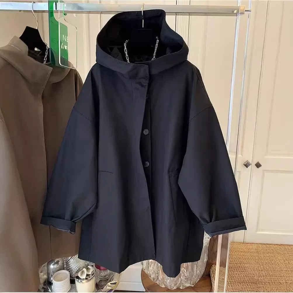 High-grade Maillard retro hooded windbreaker women\'s spring and autumn new plus size loose long fashion temperament brown coat.