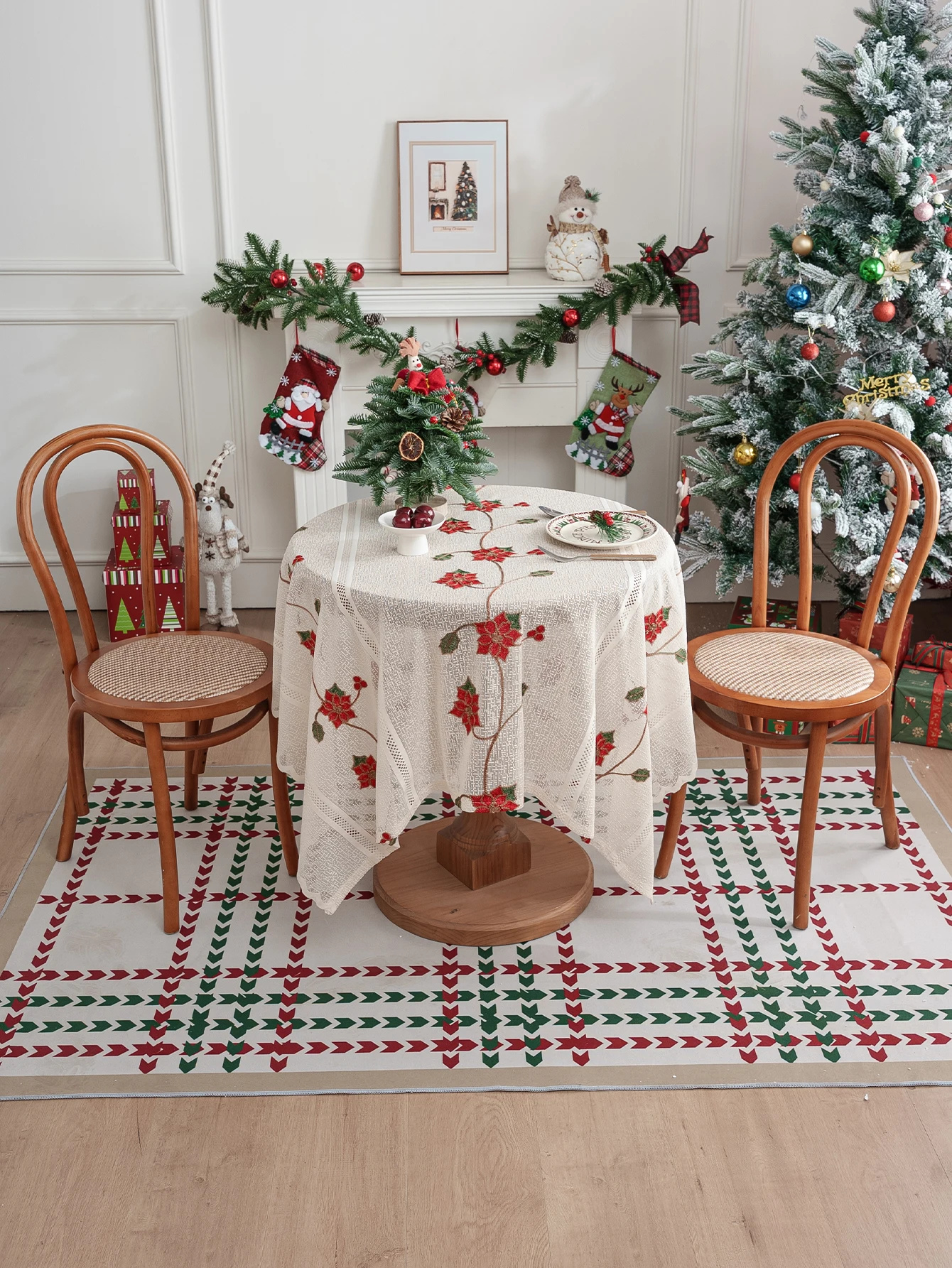 Khaki Vine Red Flower Embroidery Folded Edge Tablecloth for Living Room Kitchen Dining Table Anti-slip Decorative Tablecloth