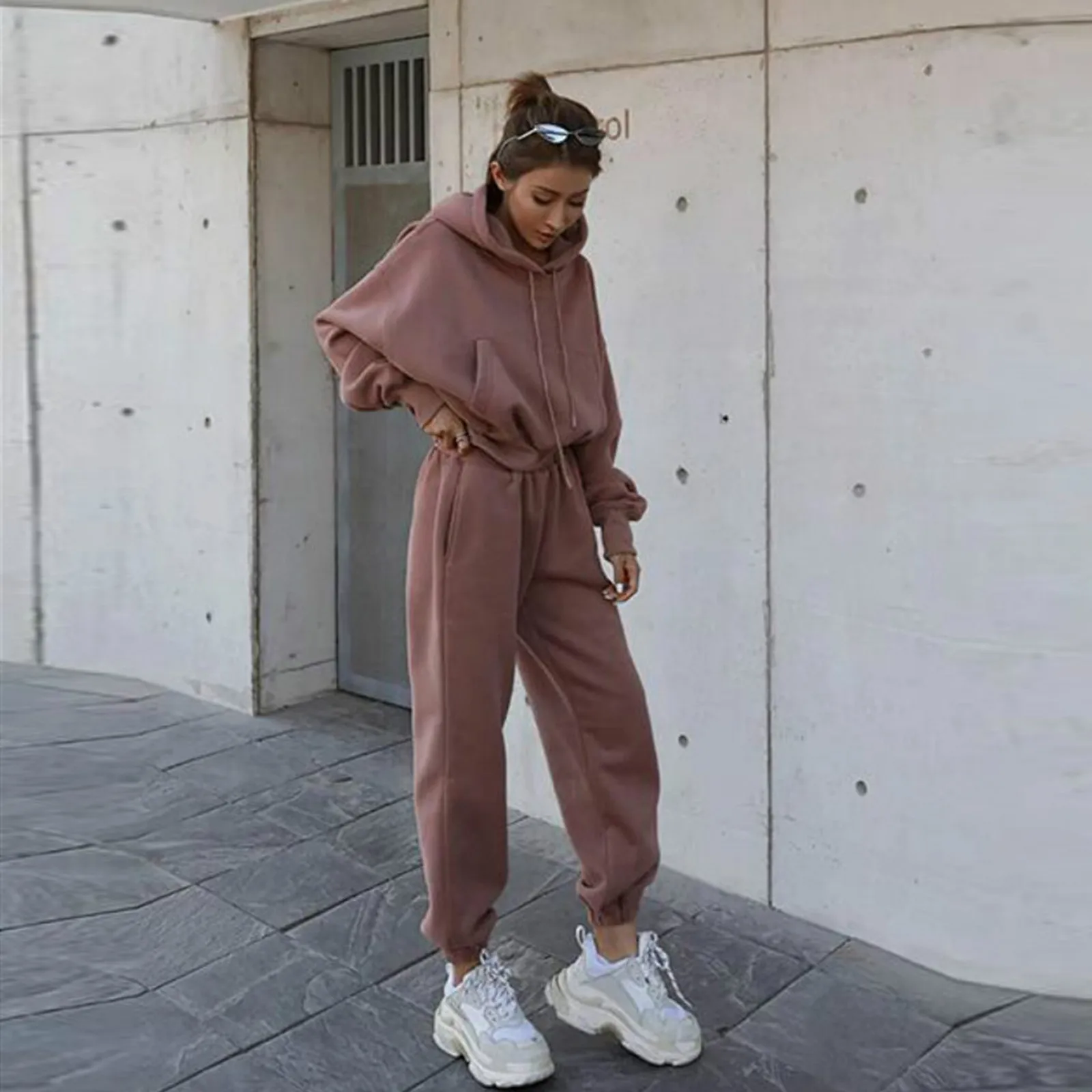 2 Piece Women\'s Outfits Workout Sets Solid Color Long Sleeved Hoodie Tracksuit For Women Cotton Jogger Pant Matching Set