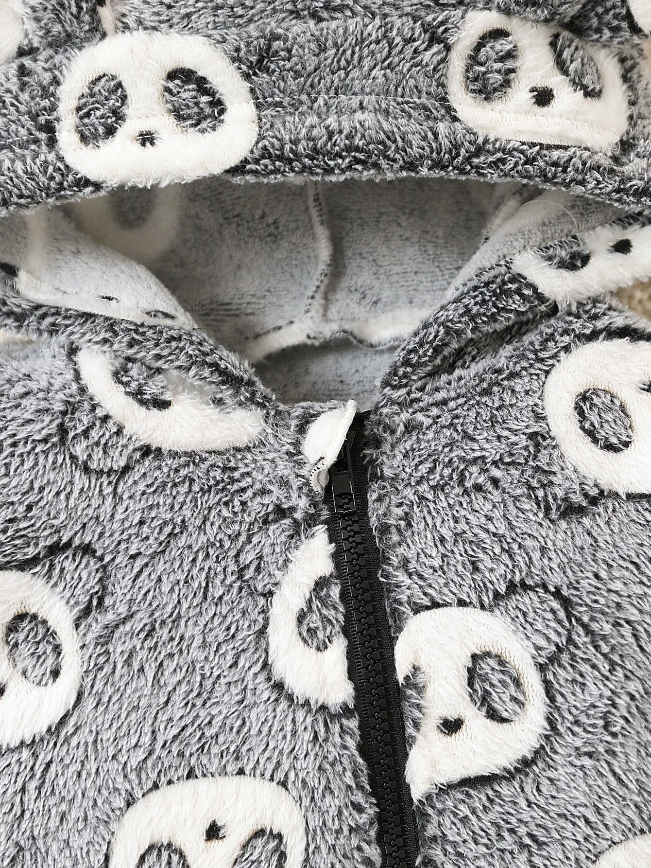 Baby-Jungen-Overall mit Cartoon-Aufdruck, Reißverschluss und Kapuze, langärmelig, modischer, süßer Strampleranzug mit langen Beinen für den Winter – Detail 5