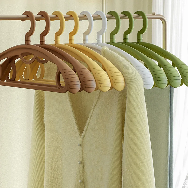 

10pcs/lot Adult Clothes Hanger Racks Plastic Display Hangers Wide Shoulder Non-slip Clothing Hanging Student Coats Organizer