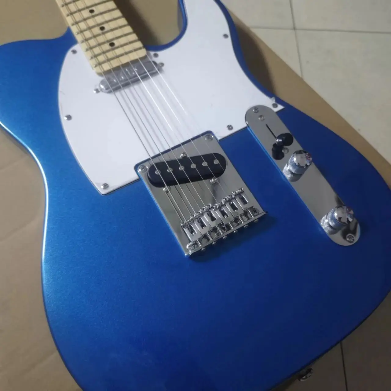 جيتار كهربائي من خشب الورد ولوحة فريتس من خشب الماهوجني بلون أزرق معدني #2