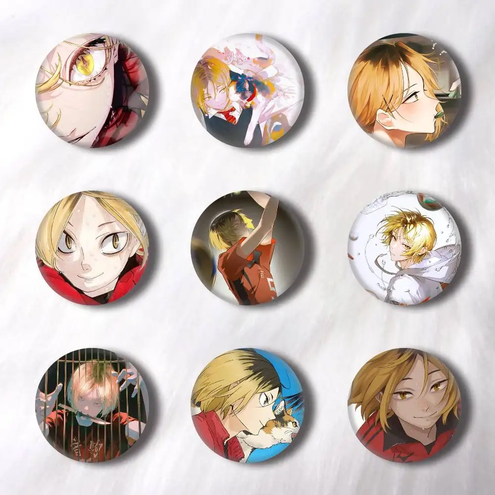 Anime Kenma Kozume Pins Abzeichen Runde Laser-Abzeichen Brosche Kleidung Rucksack Accessoires