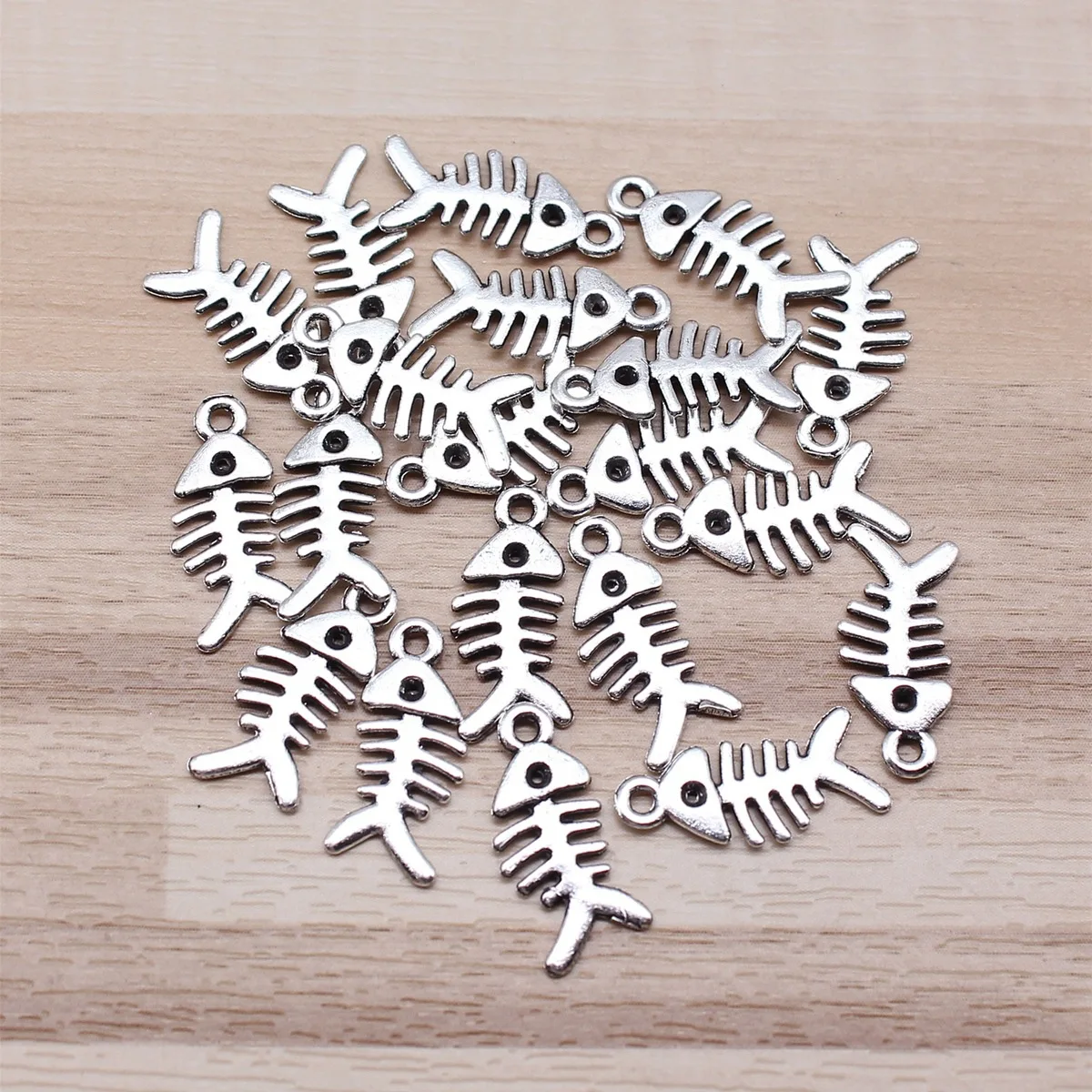 IFOCUS 20pcs/Lot Fish Bone Charms For DIY Jewelry Making Zinc Alloy 17x7mm/0.67x0.28inch