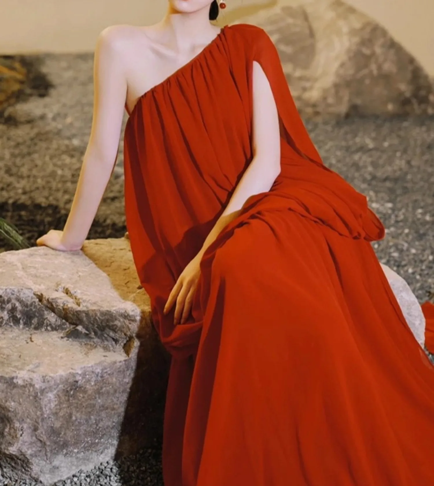 فستان أحمر غير منتظم للنساء بدون أكمام لحفلات الأعياد الصيفية ماكسي فيستدوس Bodycon أنيق فضفاض ملابس كلاسيكية أنيقة للسيدات