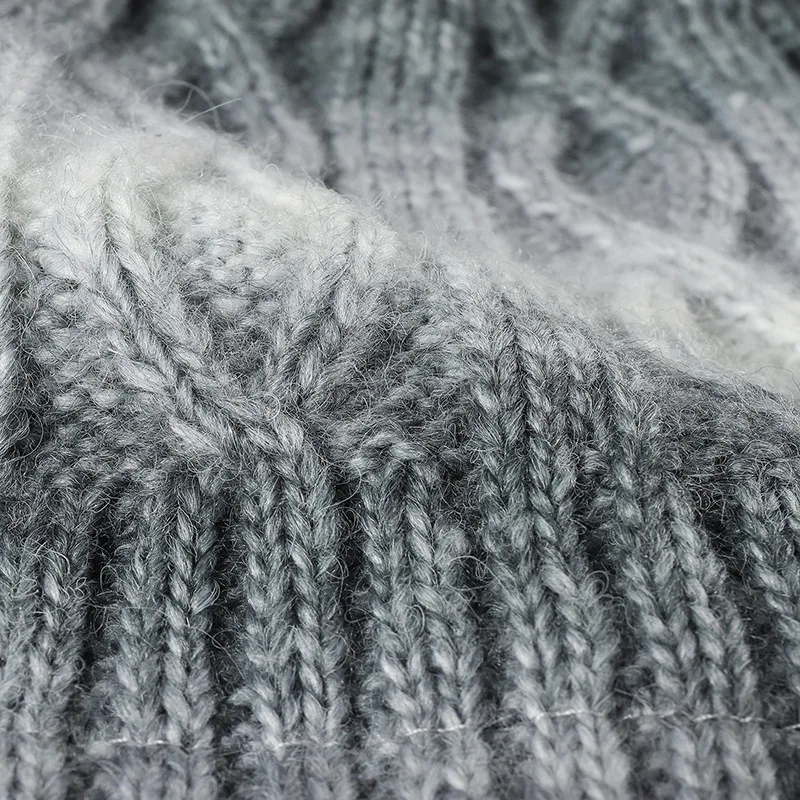 New Fashion Women Custom Logo Gradient Big Fur Pompoms Knitted Hats Winter Thicken Fleece-Lined Beanie Hat Warm Skullies Cap